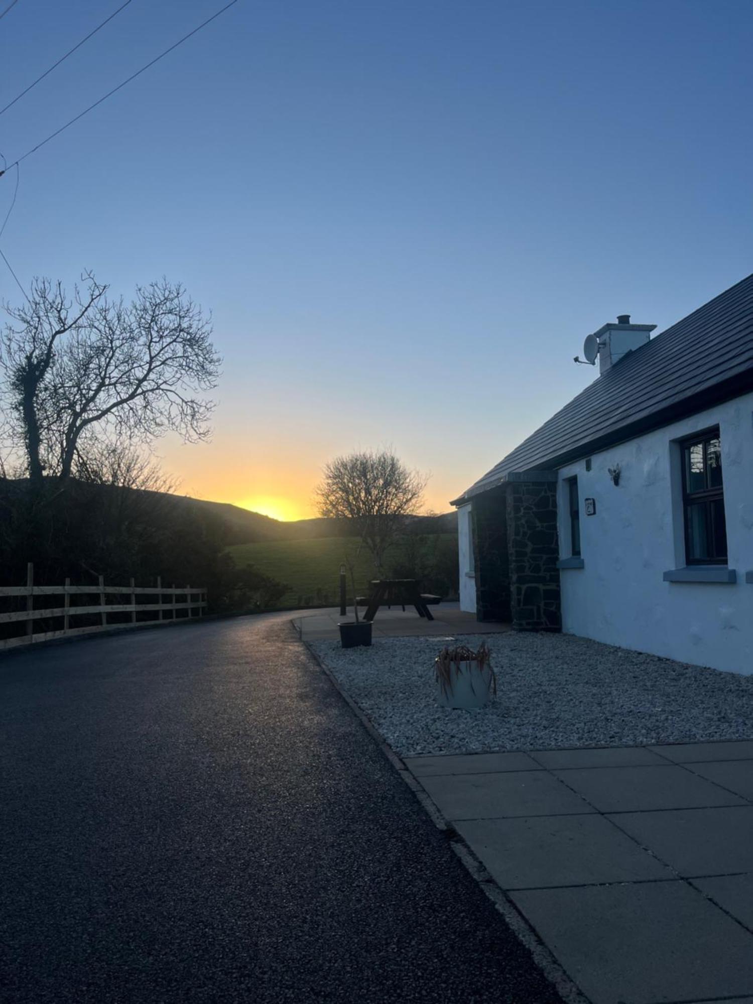 Tavnaghoney Cottages Cushendall Exteriör bild